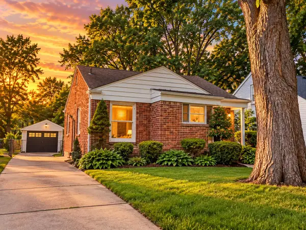 20290 Woodmont Street, HarperWoods, MI 48225