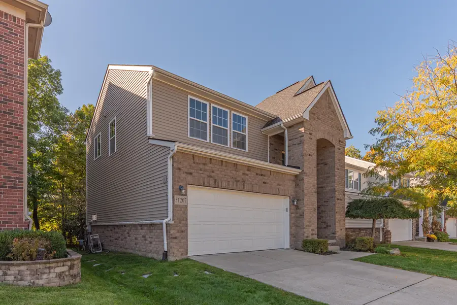 51207 Luke Lane, Novi, MI 48374 - #2