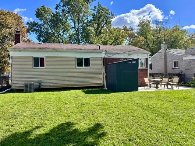 25739 Wagner Avenue, Warren, MI 48089 - #3