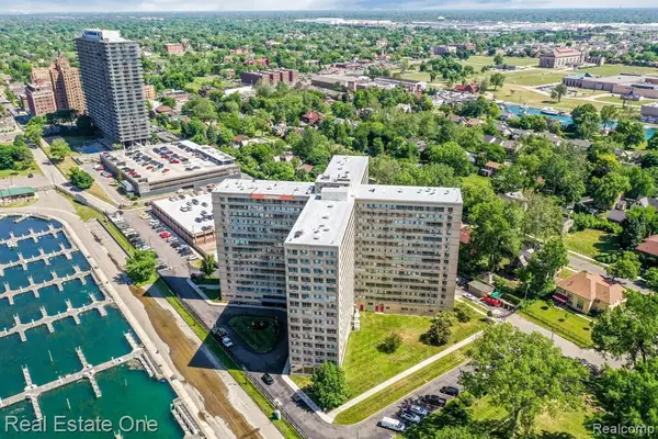 8900 E Jefferson Avenue Unit: 225, Detroit, MI 48214