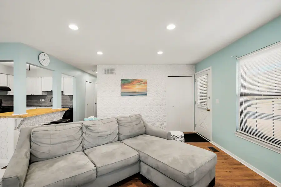 24028 Greenhill Road Unit: 59, Warren, MI 48091 - #3