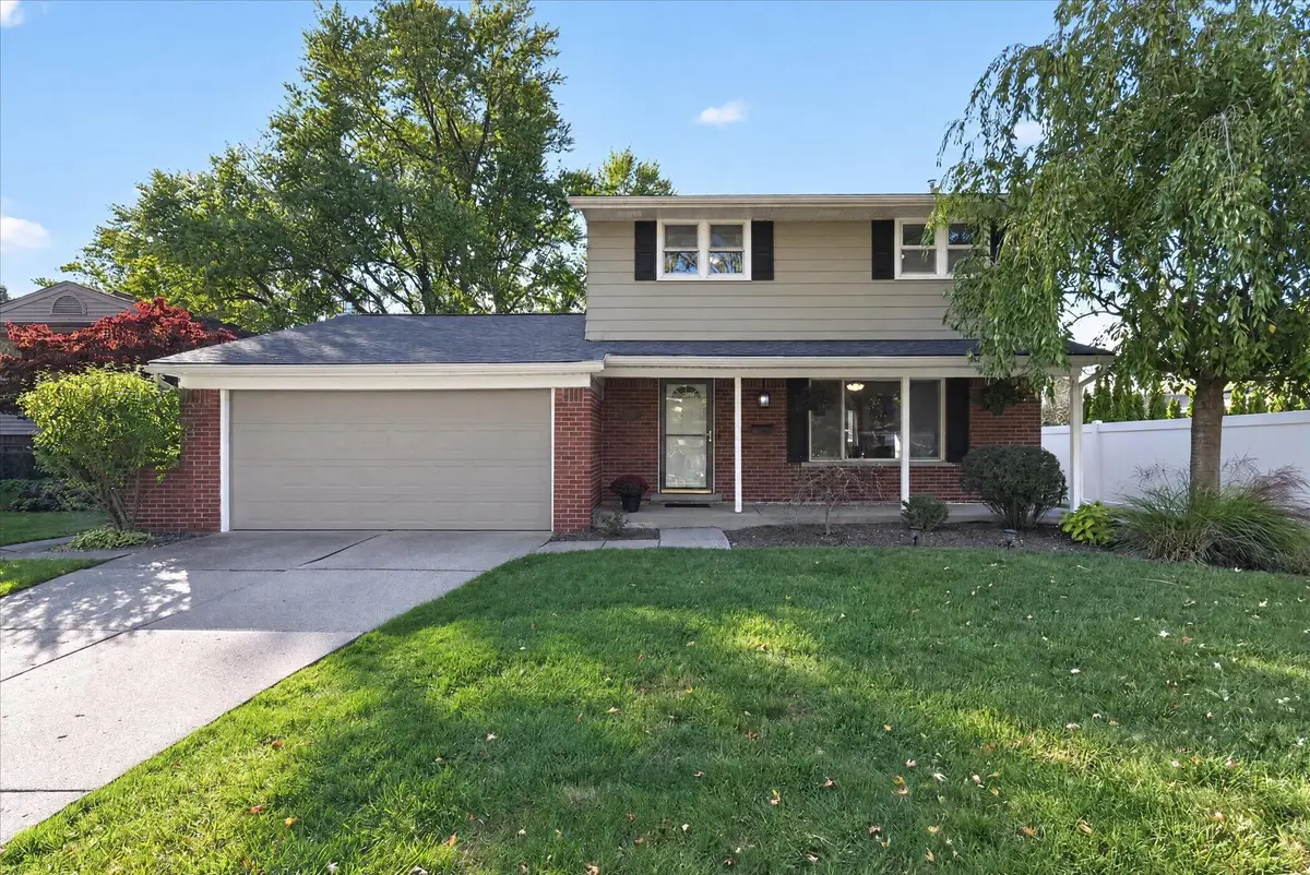 15679 Sussex Street, Livonia, MI 48154 - #1