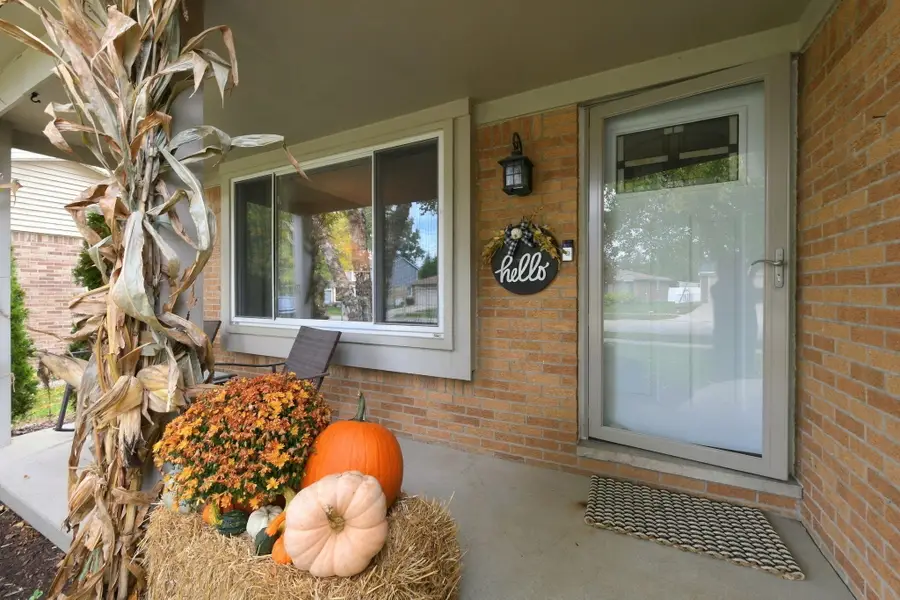44223 Richmond Court, Canton, MI 48187 - #3