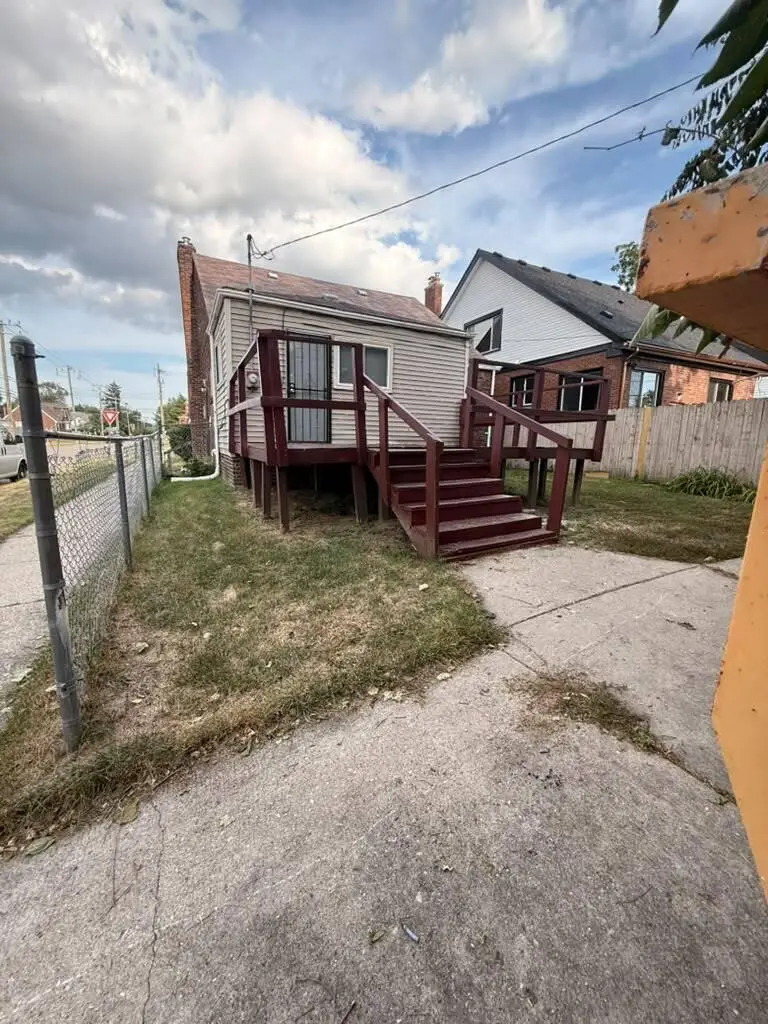 15375 Asbury Park, Detroit, MI 48227 - #3