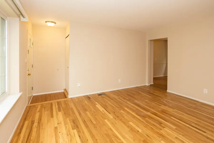 604 Leona Drive, Ann Arbor, MI 48103 - #2