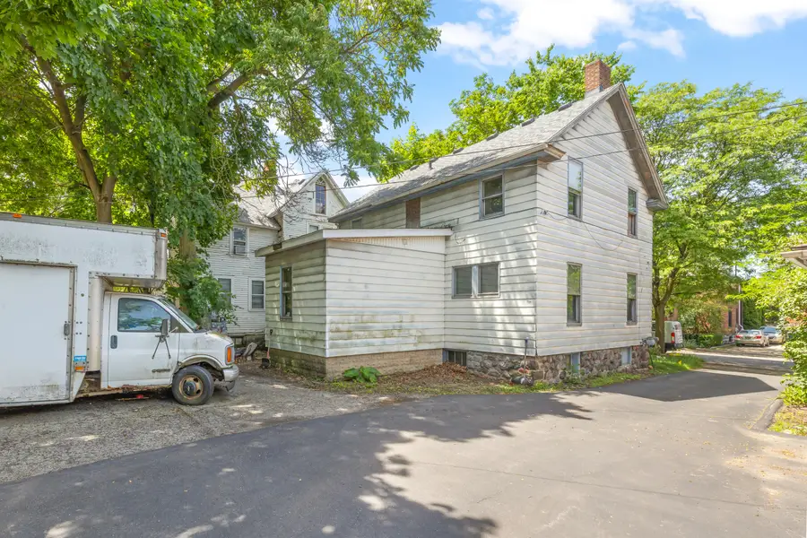 216 N 5th Avenue, Ann Arbor, MI 48104 - #2