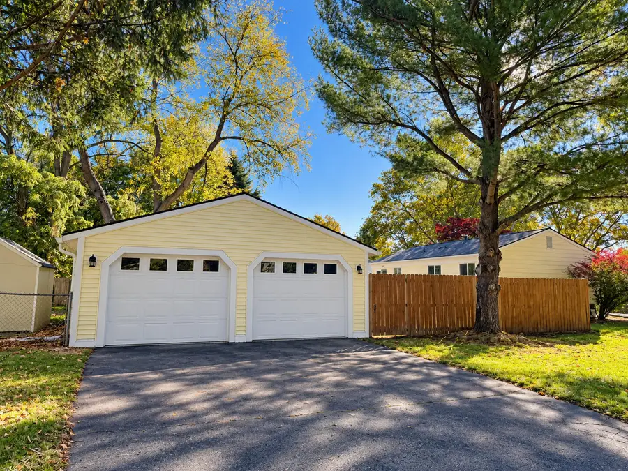 748 Glenwyth Road, Brighton, MI 48116 - #3