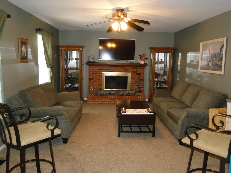 33831 Whitewood Place, Westland, MI 48185 - #3