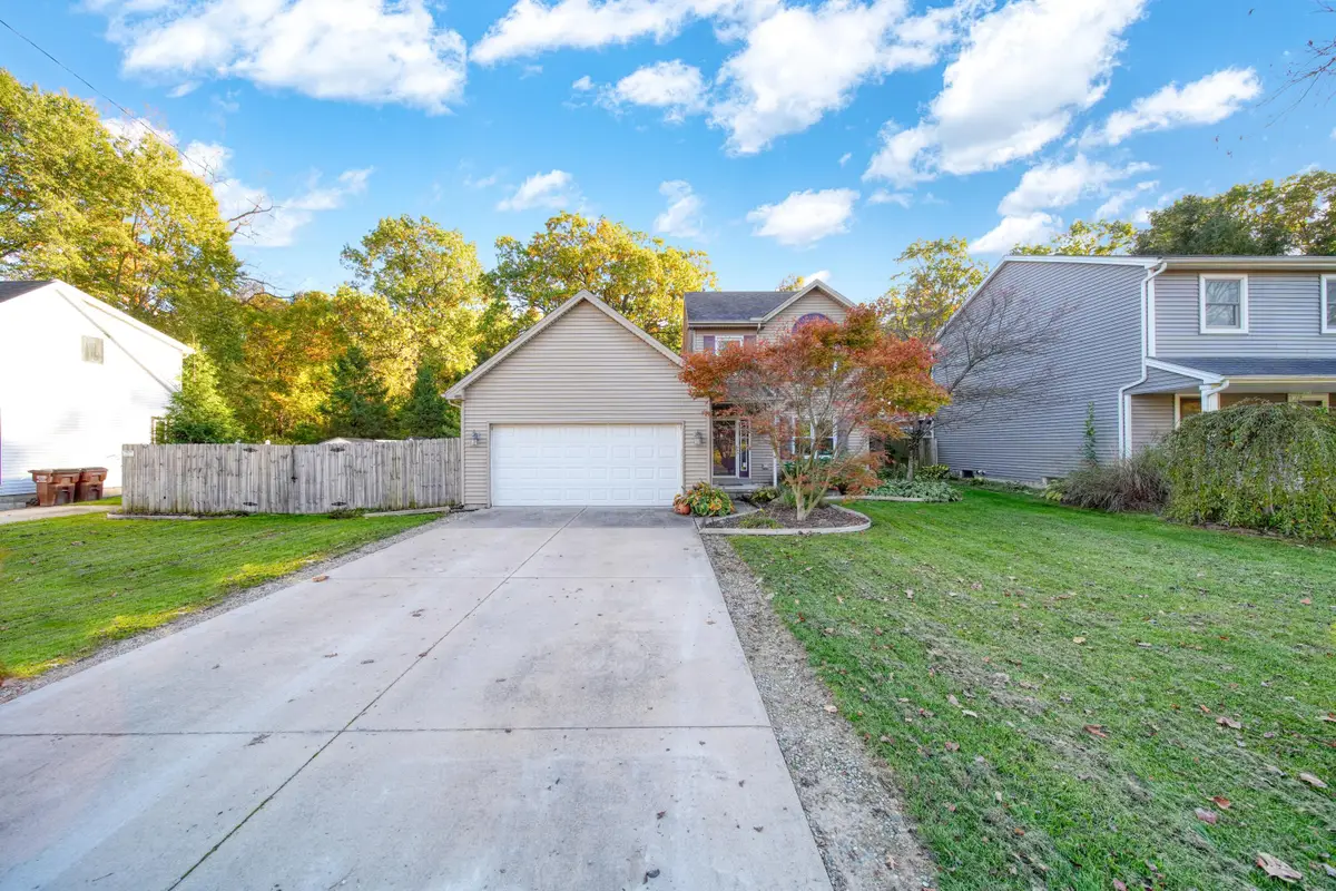 2407 Oakdale Avenue, Temperance, MI 48182 - #1
