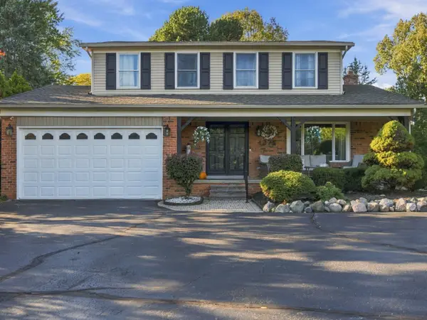 4274 Middlebelt Road, WestBloomfield, MI 48323