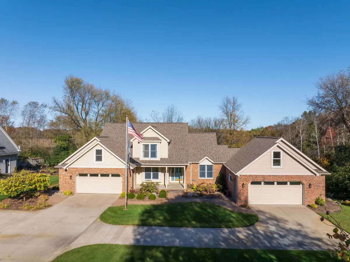 49 Pineview Drive, Lapeer, MI 48446 - #1