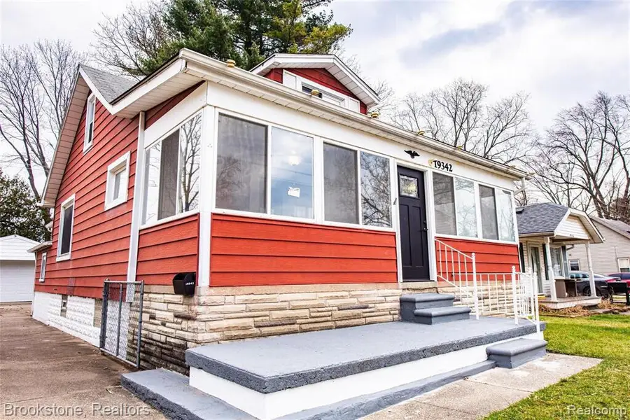 19342 Negaunee, Redford, MI 48240 - #3