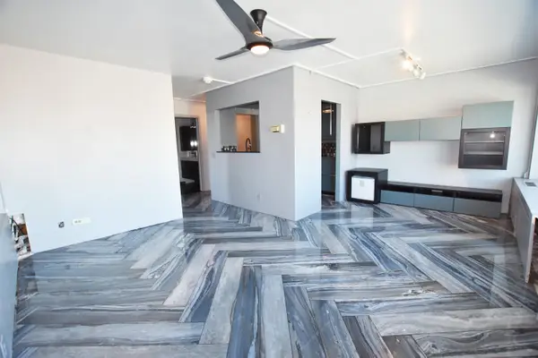 555 E William Street Unit: 13i, AnnArbor, MI 48104