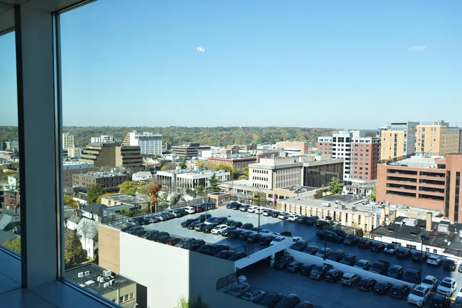 555 E William Street Unit: 13i, Ann Arbor, MI 48104 - #2