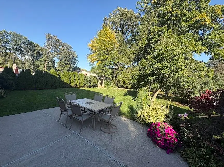 19339 Hampton Street, Riverview, MI 48193 - #3