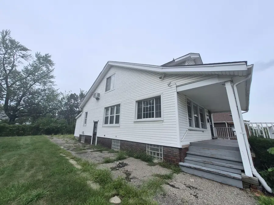 12061 Wade Street, Detroit, MI 48213 - #2