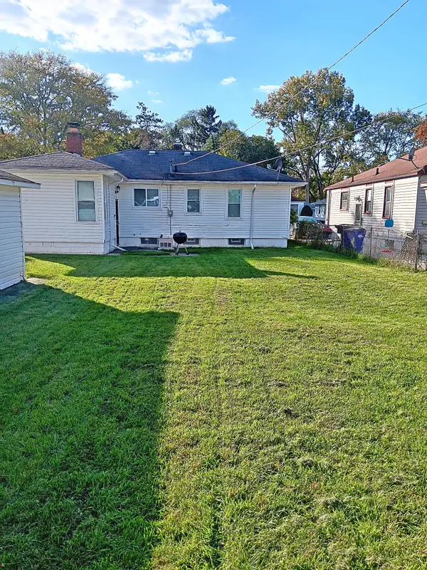 20460 Winston Street, Detroit, MI 48219