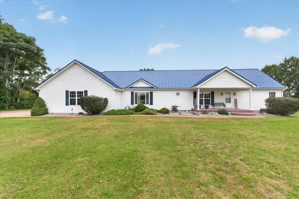 11600 Silver Lake Highway, Brooklyn, MI 49230