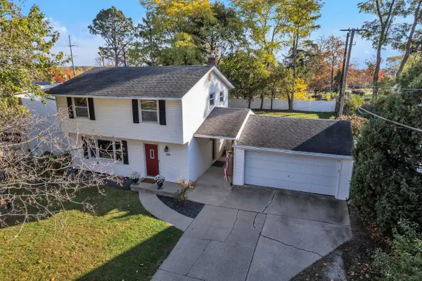 105 Highlake Avenue, AnnArbor, MI 48103