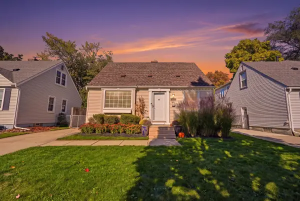 1875 Haynes Street, Birmingham, MI 48009