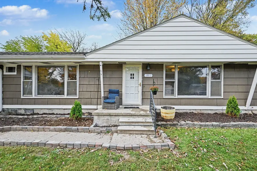 18913 Myron Street, Livonia, MI 48152 - #2