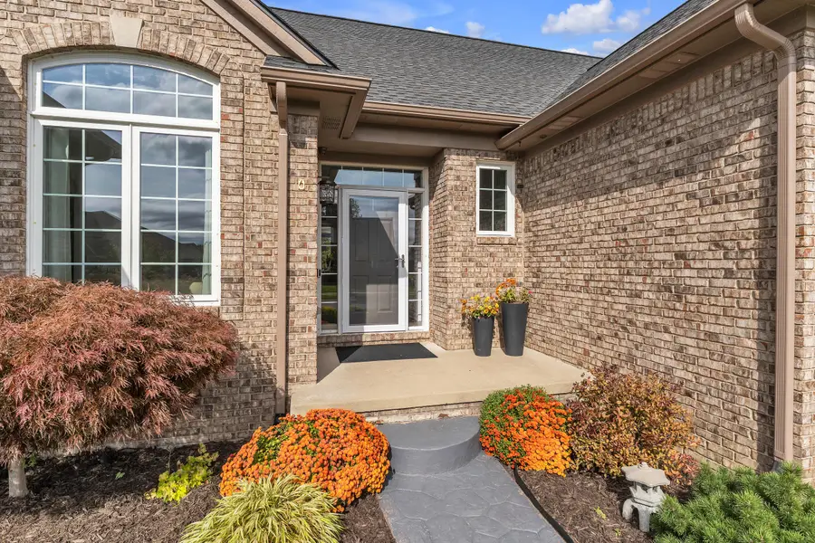437 W Canford Park, Canton, MI 48187 - #3