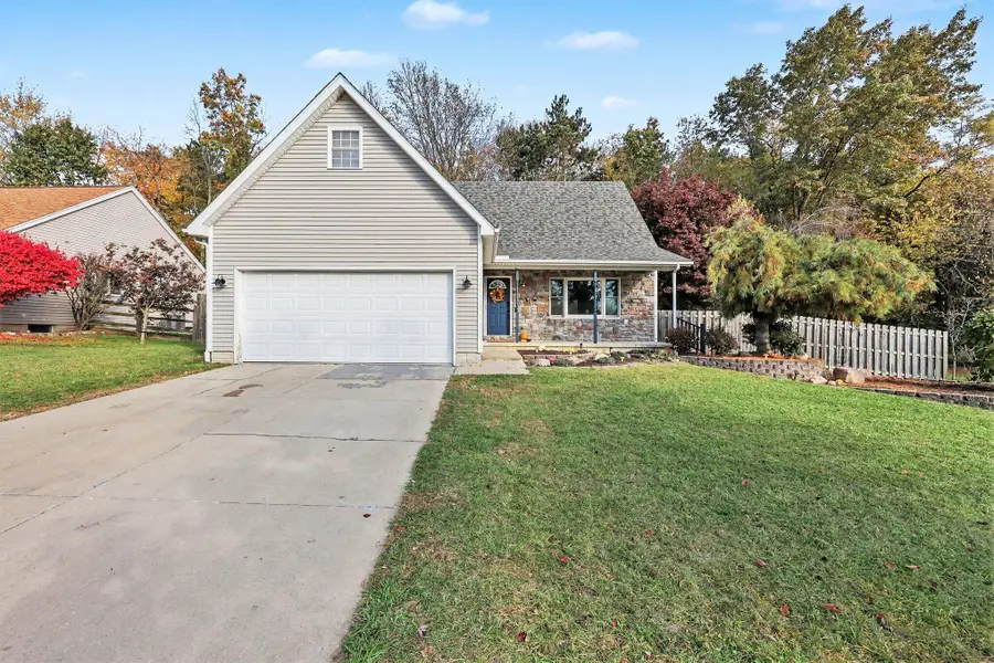 511 W Caneel Drive, Tecumseh, MI 49286 - #2