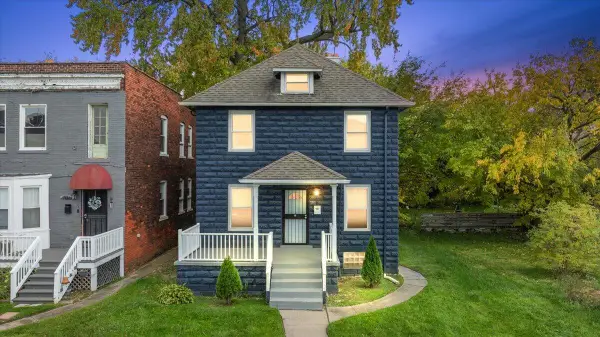 86 Kenilworth Street, Detroit, MI 48202