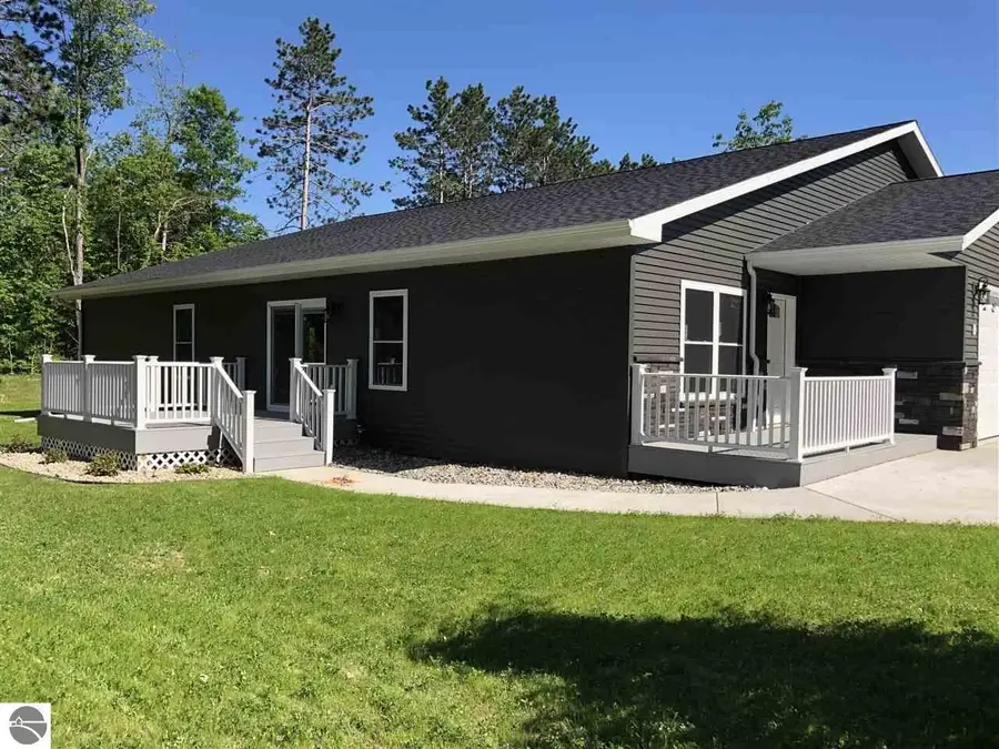 00 Sockeye #Lot: TBD, Farwell, MI 48622 - Image #2