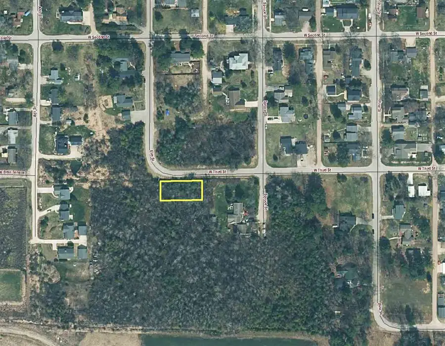 00 W Third, Elk Rapids, MI 49629 - Image #2