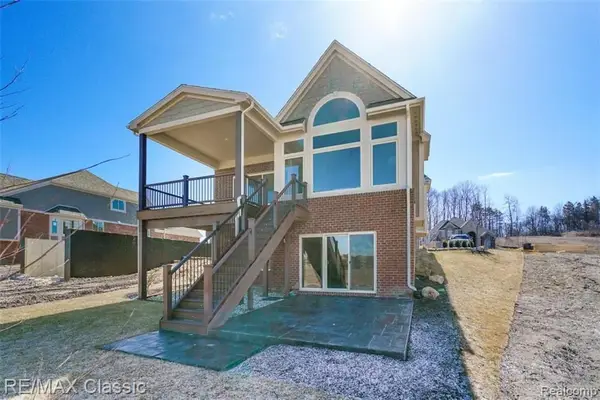 0000 Stoney Point #5, South Lyon, MI 48178