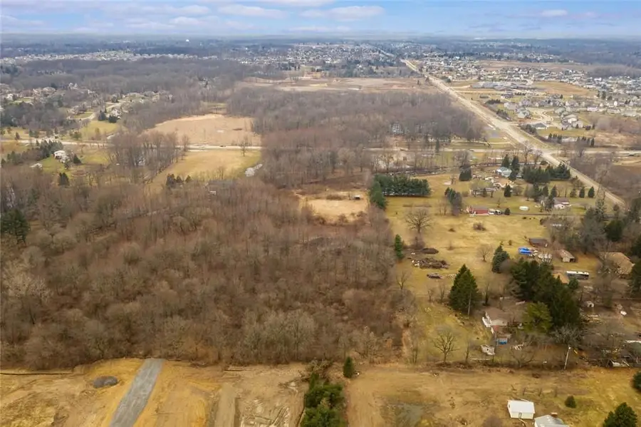 25700 Milford, South Lyon, MI  - Image #2