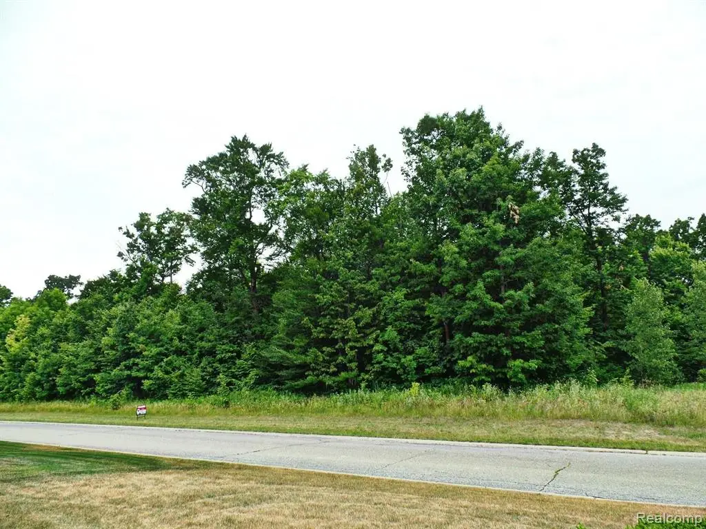 33 Forest Gate, Grand Blanc, MI 48439 - #1