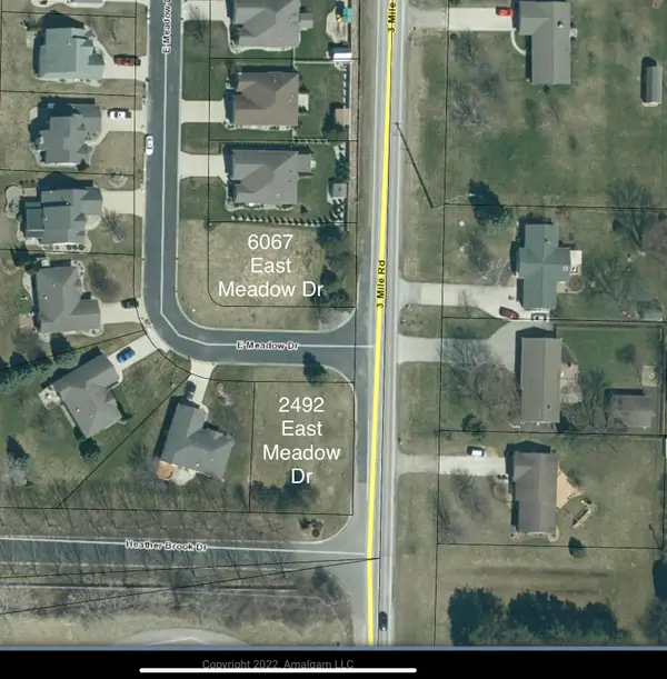 2491 East Meadow, Bay City, MI 48706