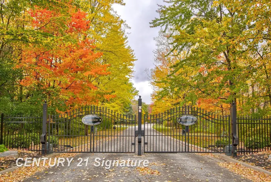 62 Bunny, Saginaw, MI 48638 - Image #2