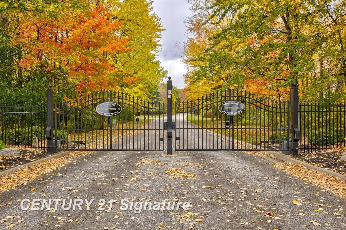 68 Bunny, Saginaw, MI 48638 - Image #1