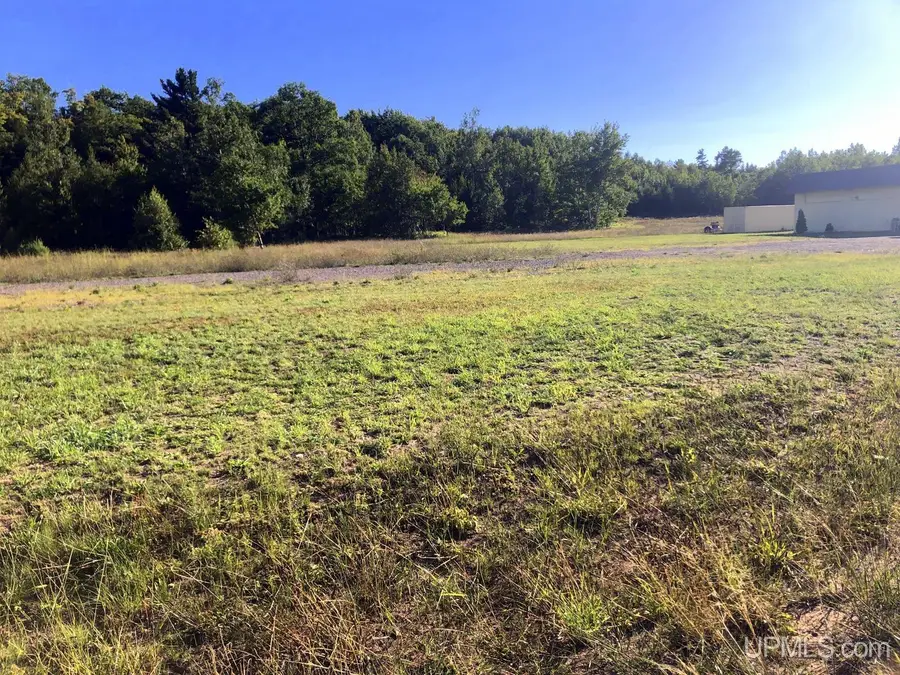 362 E Us41/m28, Negaunee, MI 49866 - Image #3
