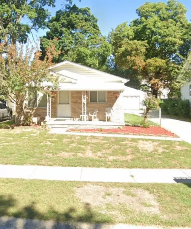 138 W Robert, Hazel Park, MI 48030 - #1