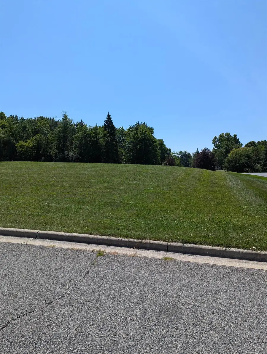 S Bridgeview, Saginaw, MI 48604 - Image #2