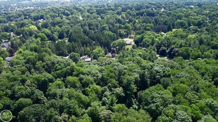 8401 Pine Knoll, Bruce Township, MI 48065 - Image #2