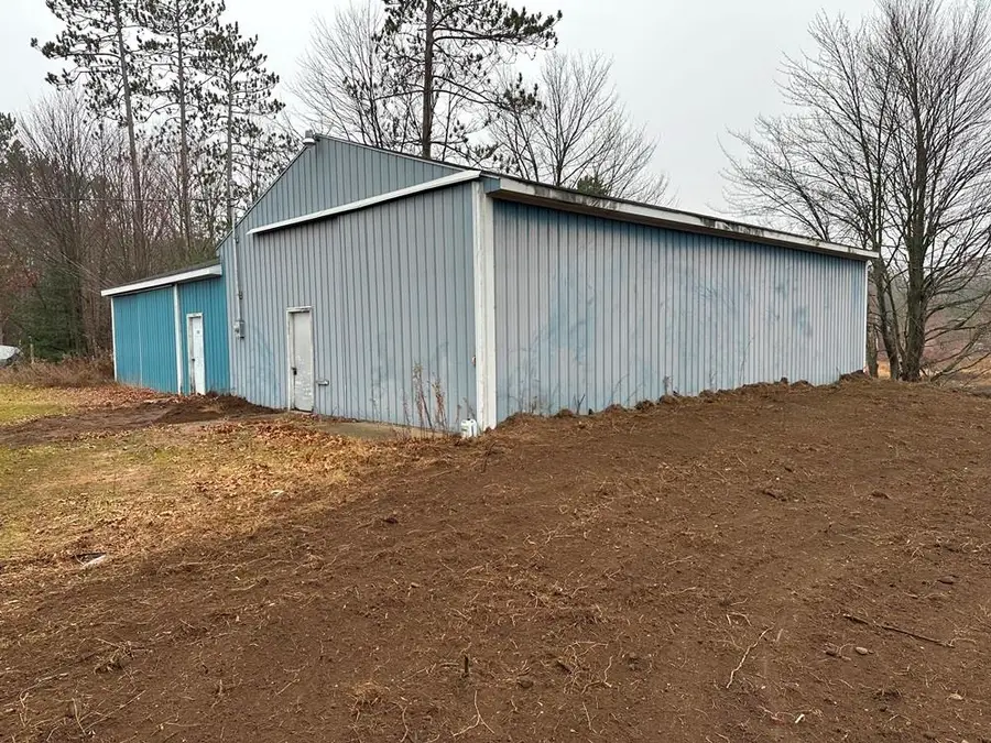 731 N Harding, Harrison, MI 48625 - Image #3