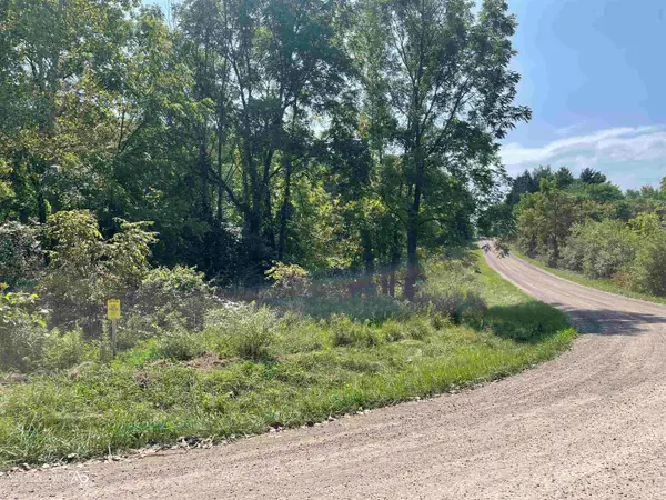 9353 Ruby, Holly, MI 48442