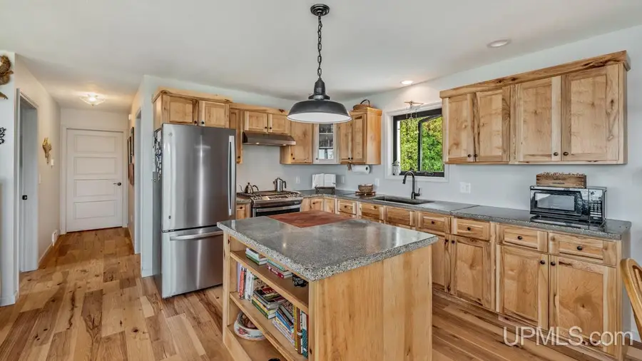 4935 Co. 511 Y.5, Rapid River, MI 49878 - Image #2