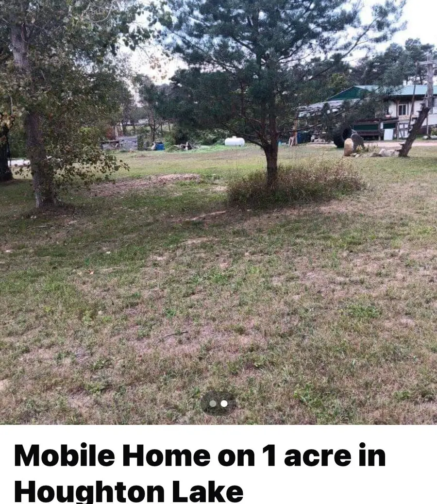 7085 W Emery, Houghton Lake, MI 48629 - Image #2