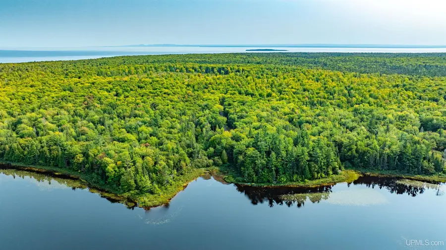 32464 Keweenaw Pass, Lake Linden, MI 49945 - Image #2