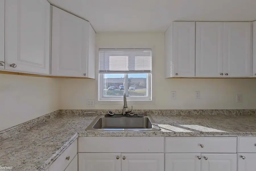 1127 Vanderburgh, Port Huron, MI 48060 - #3