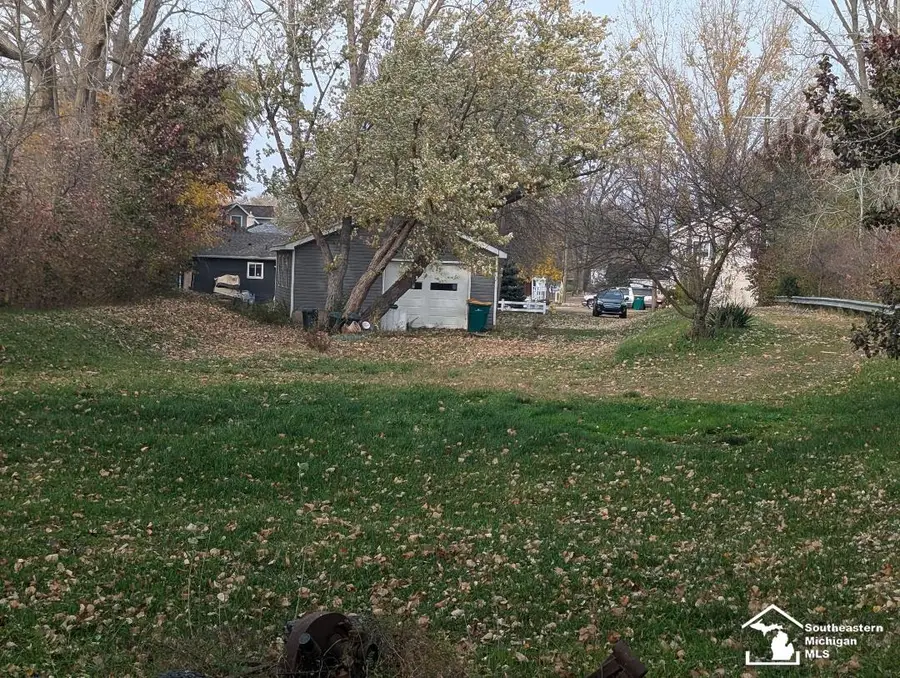 36168 Ruth, Rockwood, MI 48173 - #2