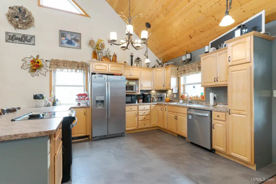 371 Morrison Creek, Iron River, MI 49935 - Image #3