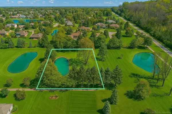 3315 Barnaby, Utica, MI 48316