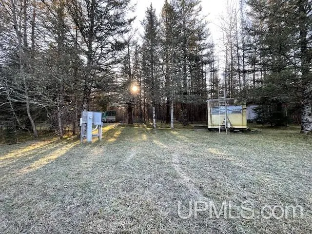 11810 E Howen, Fence, WI 54542 - Image #2